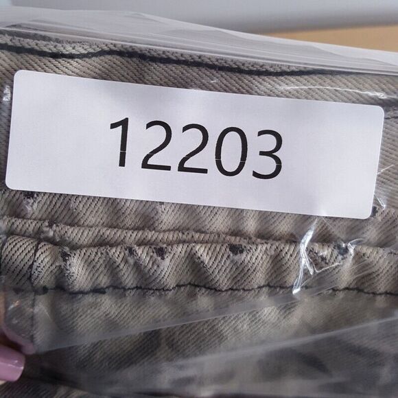 UNIF Jeans Womens Size 26 Cream Acid Wash Straight Leg Baggy - Picture 8 of 8